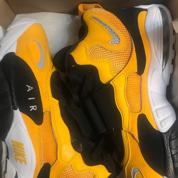 nike speed turf yellow
